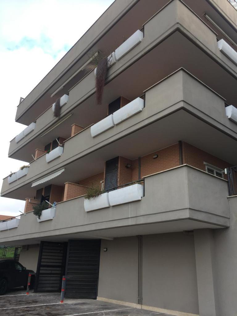 马里诺Divina House公寓 外观 照片